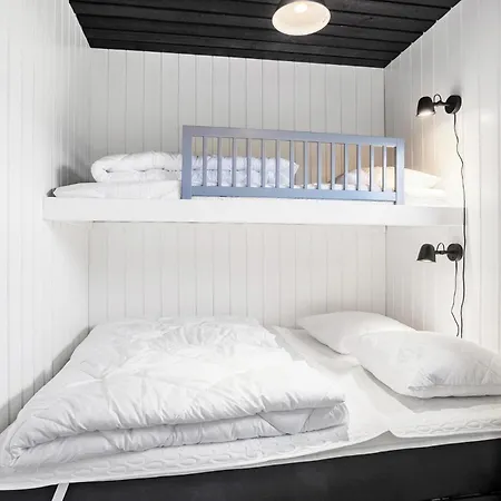 Amazing In With Jacuzzi - G11301