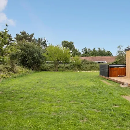 Amazing In With Jacuzzi - G11301 Feriehus